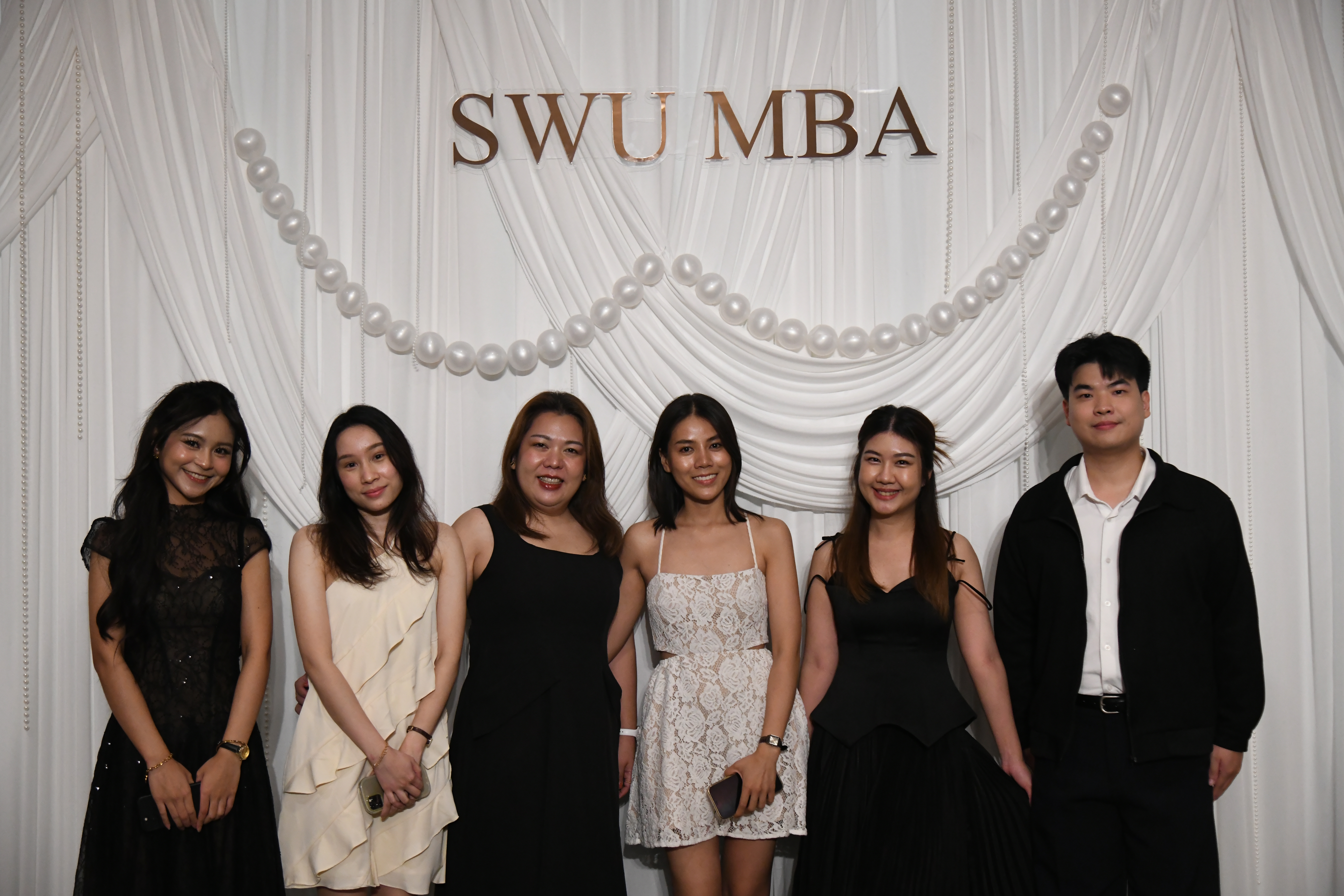 ภาพกิจกรรมโครงการจัดงานปัจฉิมนิเทศ นิสิตหลักสูตรบริหารธุรกิจมหาบัณฑิต รุ่นที่ 26